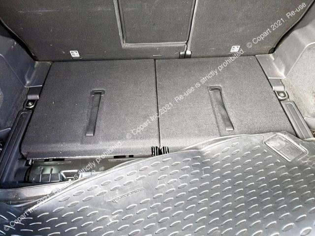 SALCA2AE3FH532832 Land Rover Discovery