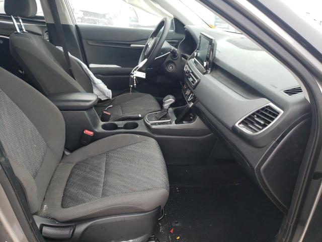 KNDEPCAA4M7160857 KIA Seltos Lx