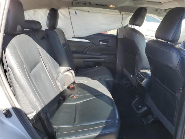 5TDJZRFH1JS550043 Toyota Highlander Se