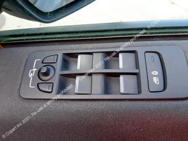 SALCA2AE3FH532832 Land Rover Discovery