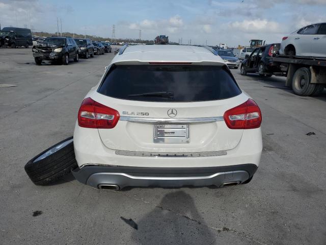 2018 MERCEDES-BENZ GLA 250 - WDCTG4EB8JJ510760