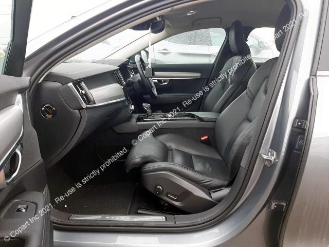 LVYPSAKUDLP082079 Volvo S90 Moment