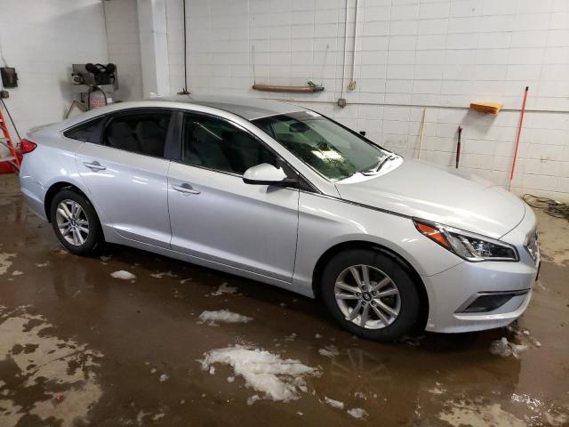 2016 HYUNDAI SONATA SE 5NPE24AF1GH272032