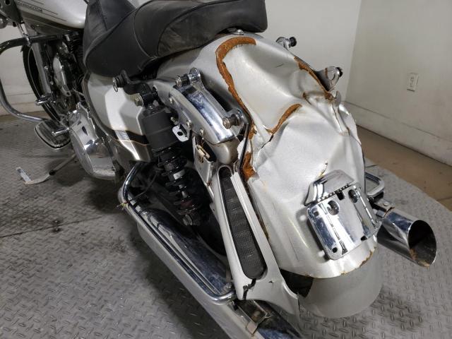 2009 HARLEY-DAVIDSON FLTRSE3 1HD1PV8189Y955278
