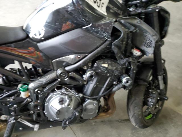 2017 KAWASAKI ZR900 - JKAZR2B19HDA15323
