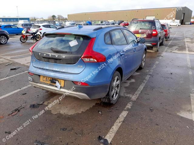 YV1MZ8451F2059335 Volvo V40 Cross