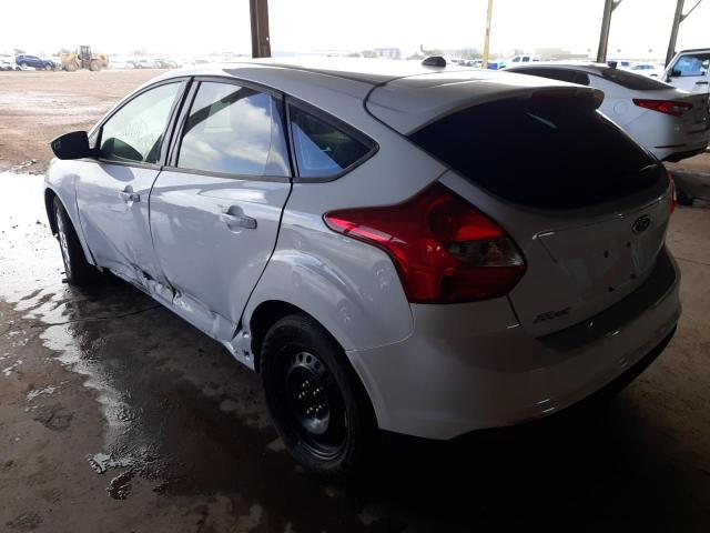 Image 2 of 2012 Ford Focus salvage vehicle - Lot #42359223 at Copart