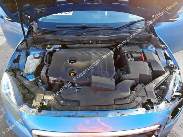 YV1MZ8451F2059335 Volvo V40 Cross
