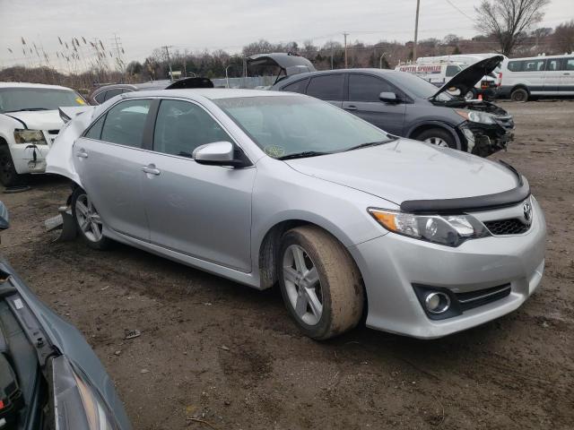 VIN 5UXWZ7C30H0V92654 2012 TOYOTA CAMRY no.4