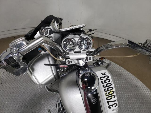 2009 HARLEY-DAVIDSON FLTRSE3 1HD1PV8189Y955278
