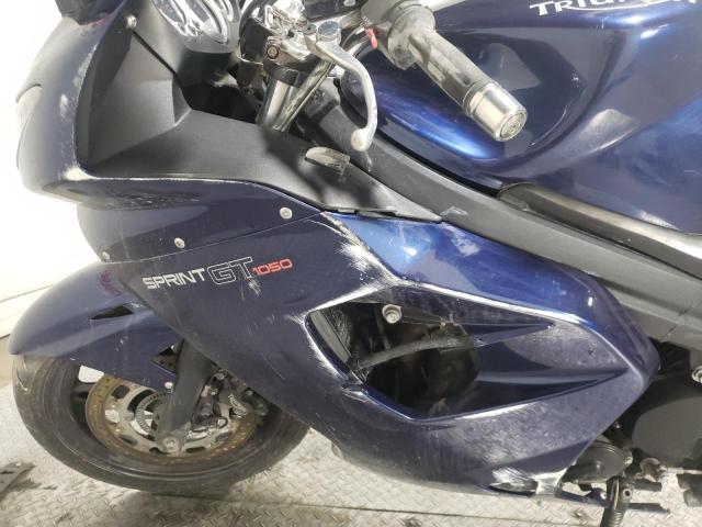 2011 TRIUMPH MOTORCYCLE SPRINT GT - SMT601PK5BJ465914