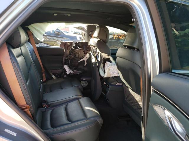 2022 GENESIS GV70 BASE - KMUMADTB8NU046871