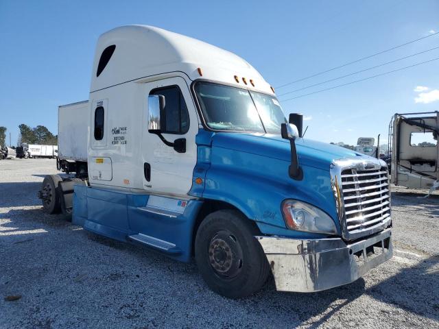 Salvage cars for sale from Copart Loganville, GA: 2016 Freightliner Cascadia 125