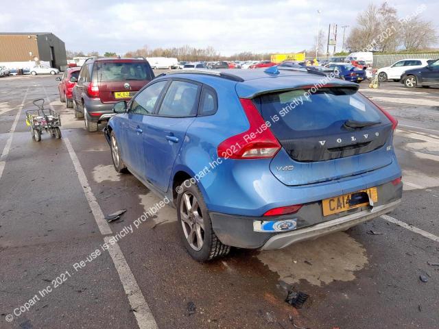 YV1MZ8451F2059335 Volvo V40 Cross