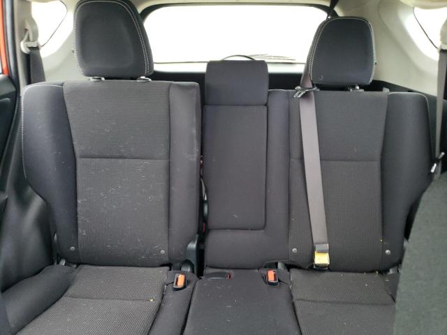 2016 TOYOTA RAV4 XLE - JTMRFREV7GJ101829