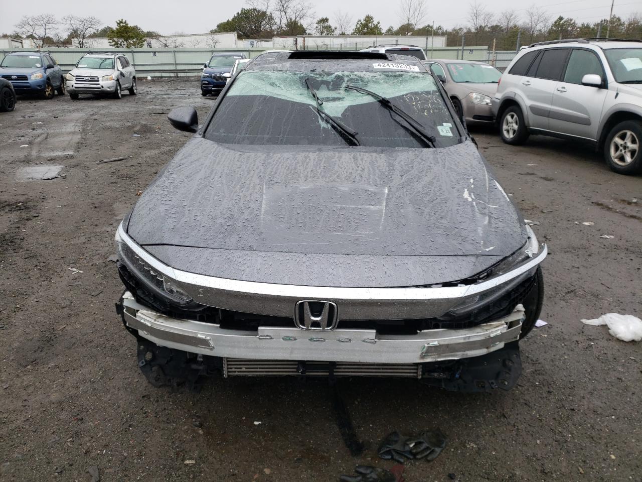 1HGCV1F50JA077827 HONDA ACCORD 2018