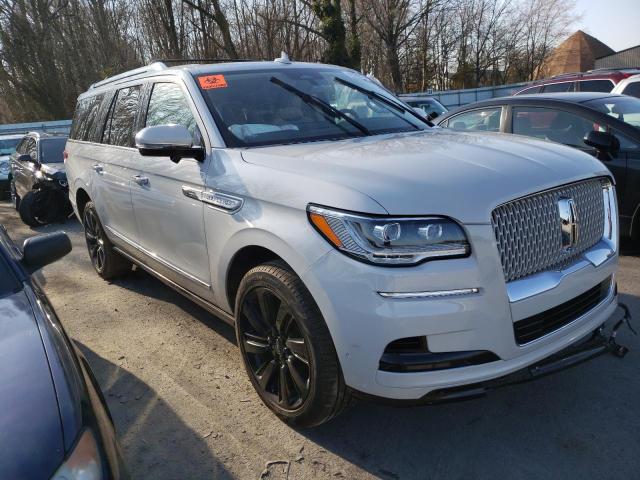 5LMJJ3LT6NEL03490 Lincoln Navigator