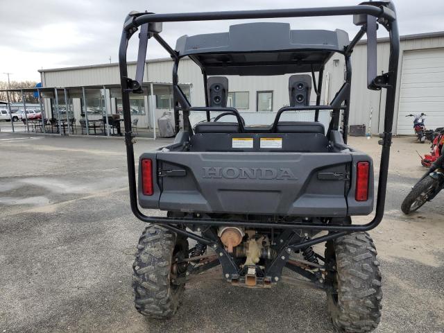 2015 HONDA SXS700M4 1HFVE0201F4102371