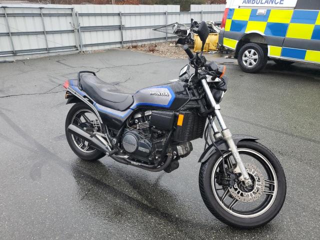 Salvage Motorcycles for parts for sale at auction: 1985 Honda VF700 S