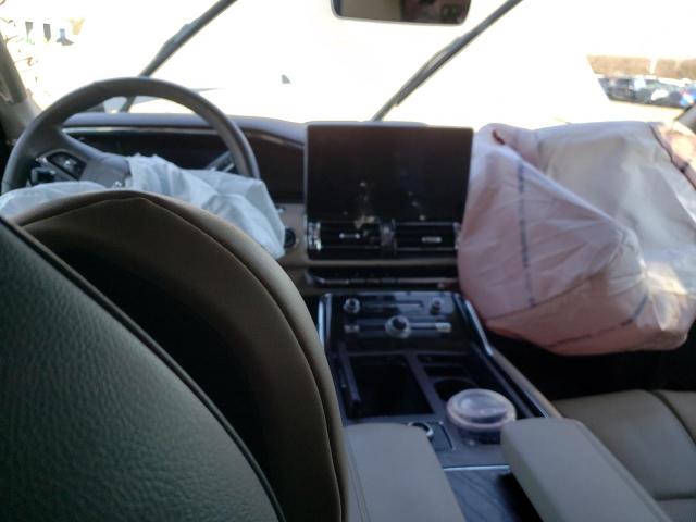 5LMJJ3LT6NEL03490 Lincoln Navigator