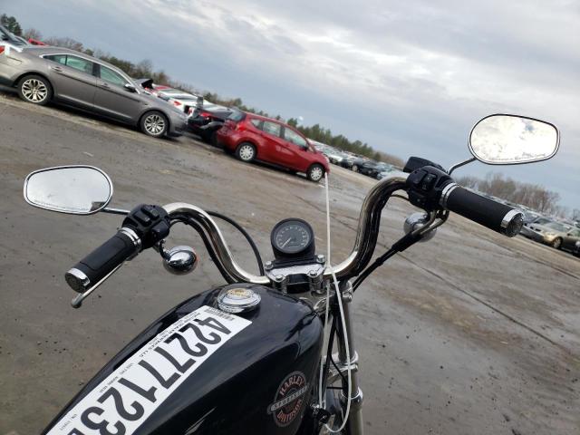 2002 HARLEY-DAVIDSON XL883 HUGG - 1HD4CEM122K119571