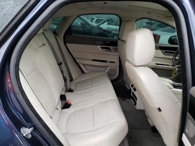 SAJBD4BV0HCY28199 Jaguar XF PREMIUM
