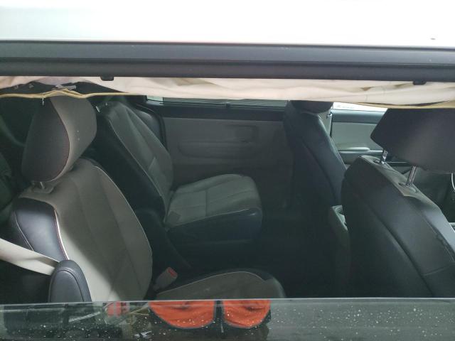 KNDMB5C10H6268634 KIA SEDONA LX
