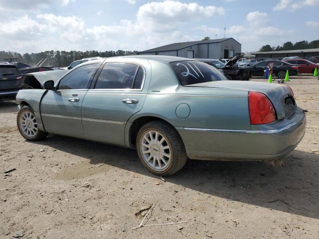 1LNHM81W26Y601960 Lincoln Town Car Signature