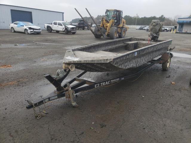 Salvage boats for sale at Shreveport, LA auction: 2015 Boat W TRL
