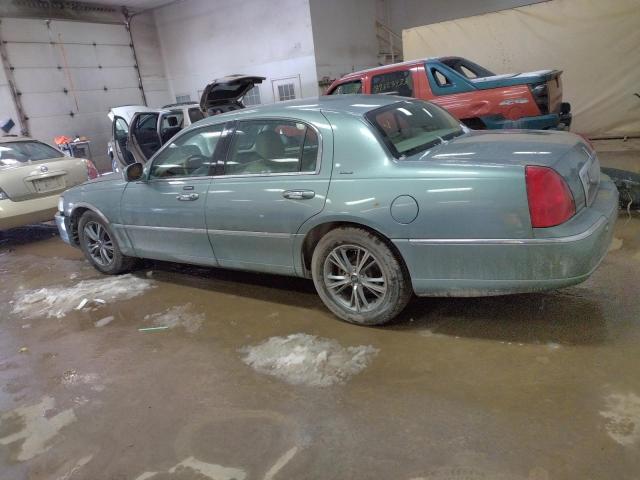 1LNHM83W14Y682735 Lincoln TOWNCAR