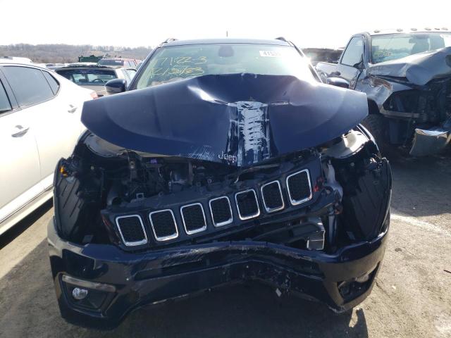 3C4NJCBB0JT469354 Jeep Compass Latitude