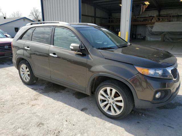 5XYKU4A14BG145986 KIA SORENTO EX