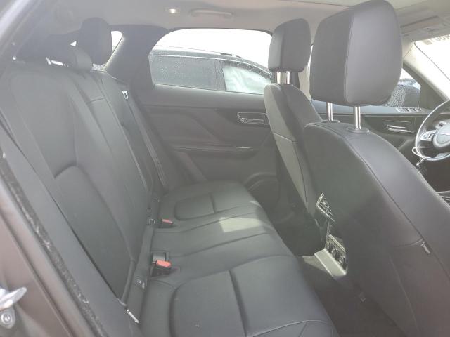 2017 JAGUAR F-PACE PRE - SADCJ2BV6HA493059