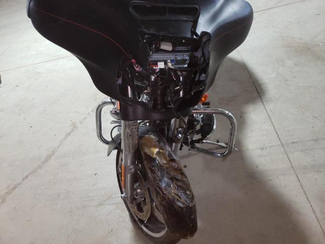 2015 HARLEY-DAVIDSON FLHXS STRE - 1HD1KRM11FB672263