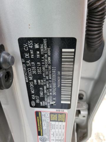3KPA24AB7JE061411 KIA Rio