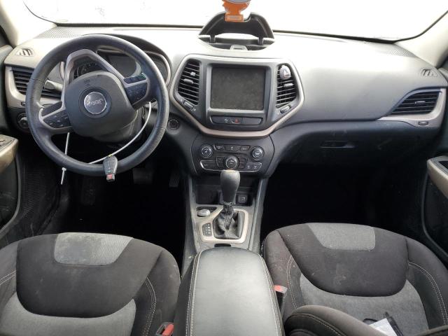 1C4PJLCB5JD611923 Jeep Cherokee Latitude