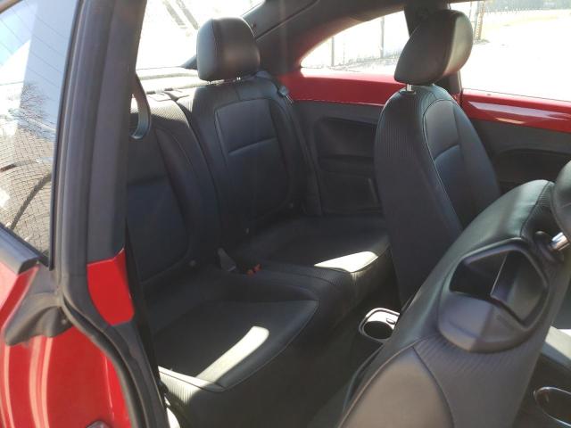 2017 VOLKSWAGEN BEETLE 3VWJ17AT3HM613898