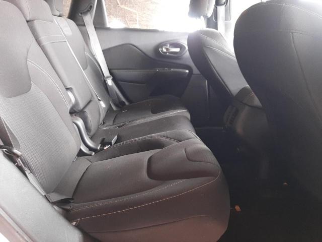 1C4PJLCS6FW707216 Jeep Cherokee Latitude