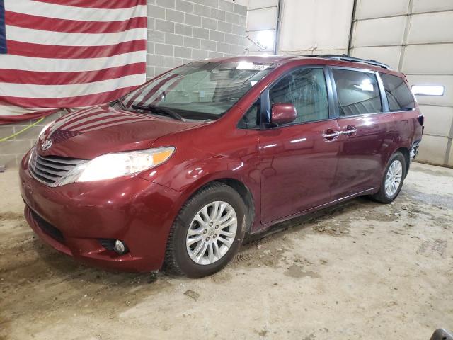 2016 Toyota Sienna XLE