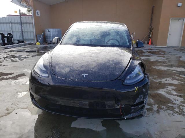 7SAYGDEF2PF583186 Tesla Model Y