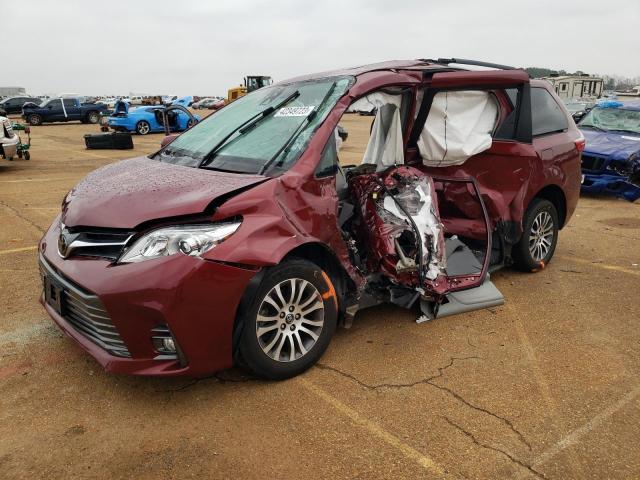 2019 Toyota Sienna XLE