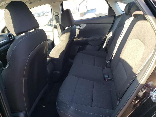 3KPF24AD1ME396109 KIA FORTE FE