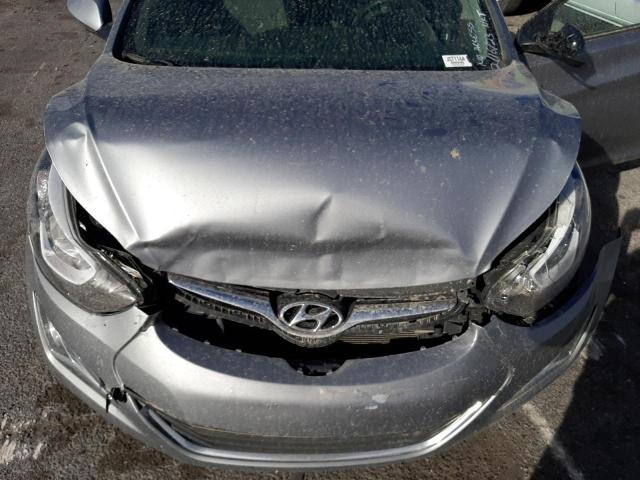 KMHDH4AE2FU348441 Hyundai ELANTRA SE