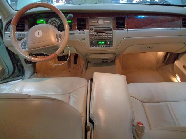 1LNHM83W14Y682735 Lincoln TOWNCAR
