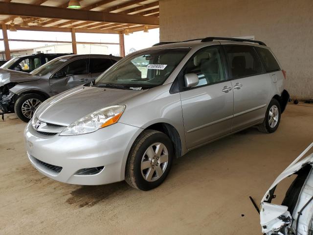 2009 Toyota Sienna XLE