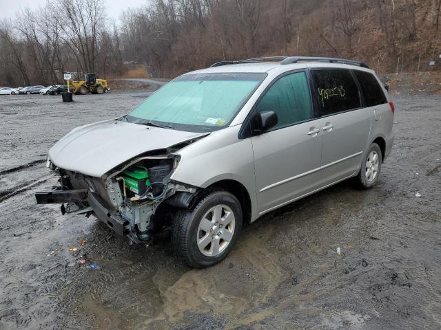 2005 Toyota Sienna CE