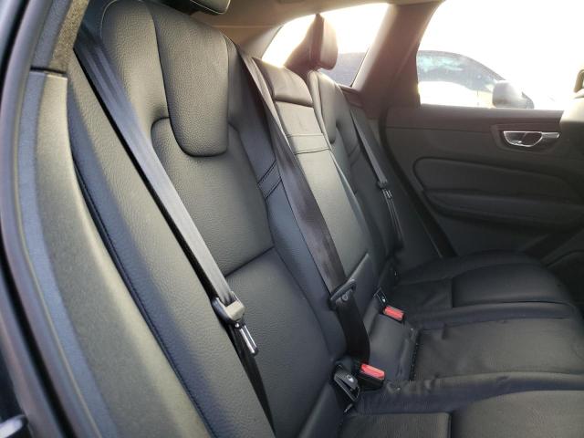 2022 VOLVO XC60 B5 MO YV4L12RKXN1940248