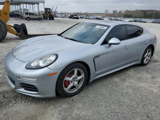 2014 Porsche Panamera 