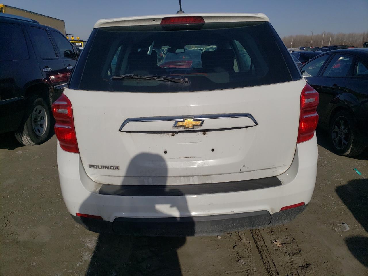 2GNALBEK8H1572085 2017 Chevrolet Equinox Ls