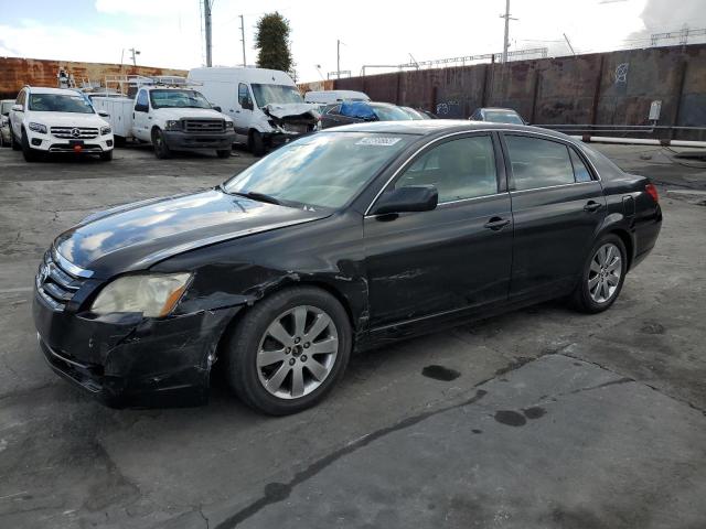 2005 Toyota Avalon XL